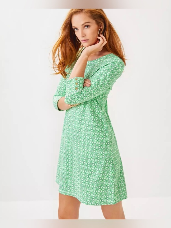 Lilly Pulitzer Dresses & Skirts - NWT Lilly Pulitzer Solia ChillyLilly Dress Fauna Green/Resort White XS